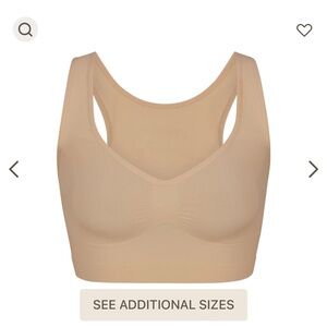 Skims seamless sculpt scoop